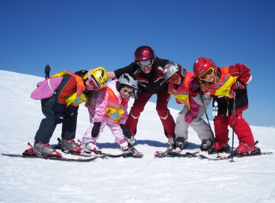 Для популяризации горнолыжного спорта «Архыз» вводит бесплатный ски-пасс для детей 10 лет